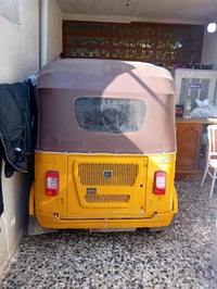 تكتك البيع موديل ٢٠٢١شهر ١١ مكاني بغداد الحسينيه مال رشديه رقم المبايل...