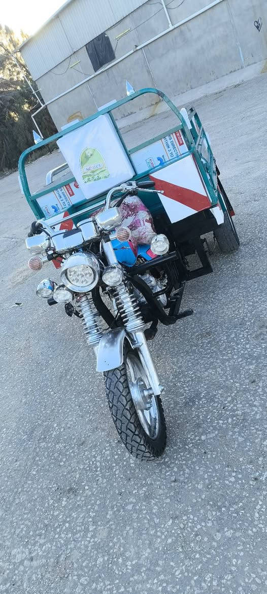 سلام عليكم ستوته للبيع موديل 20محرك 21مابيه اي نقص كهربائيّ شغاله سلف اشاير سكنات كامله من كلشي اوراق اصولي سعر مليون و 450 وبيه مجال بصيط المكان بابل شوملي رقم ***********\\\\***********
