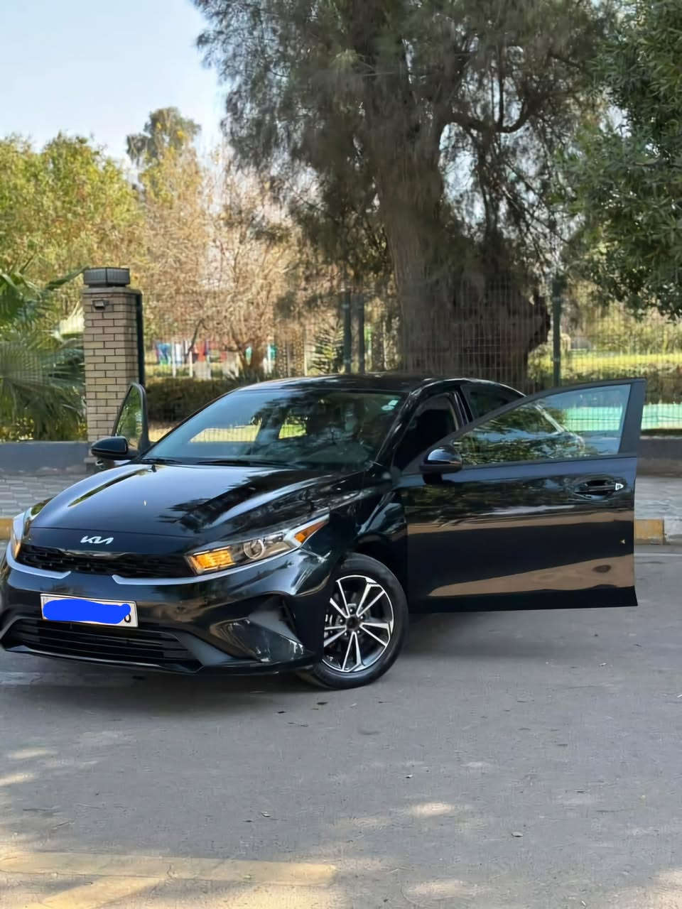 كيا فورتي موديل 22 مواصفات fe ماشيه 54 الف قابل للزيادة الرقم اربيل تحويل ثاني يوم
مواصفات ــــ
رادار امامي 
قياده ذاتية 
تحديد مسار 
كروس سرعه
مانع انزلاق 
شاشه وكامرة دوارة
تحكمات ستيرن فول
مواصفات اعتيادية 
الضررــــ
سياره بيها صبغ نص جاملغ وتبديل باب فقط نفس لون الحادث جانبي وصور حادث بالمنشور 
عنوان بغداد الكاظمية للإستفسار عل الخاص
السعر 140 وبيها مجال بسيط
او الاتصال ***********
