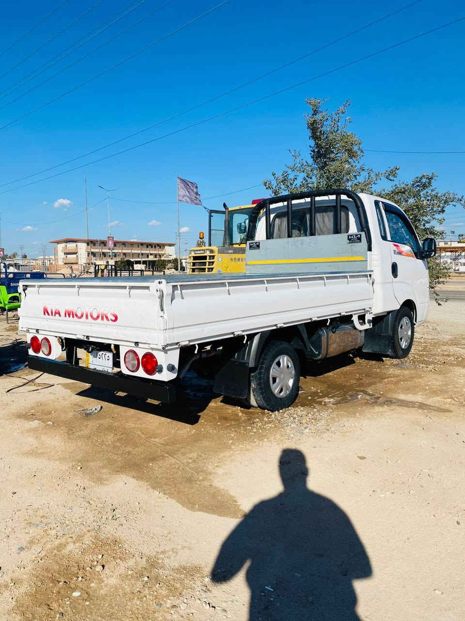 سلام عليكم كيه البيع موديل 2016 رقم كربلاء سياره جديده المكان النجف الحيدريه خان النص 
***********1
***********
