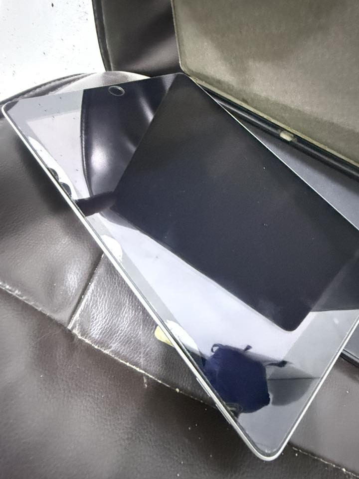 ايباد 9/256مكاني غداد المنصور نضافه 100‎%‎ رقمي واتساب ***********
