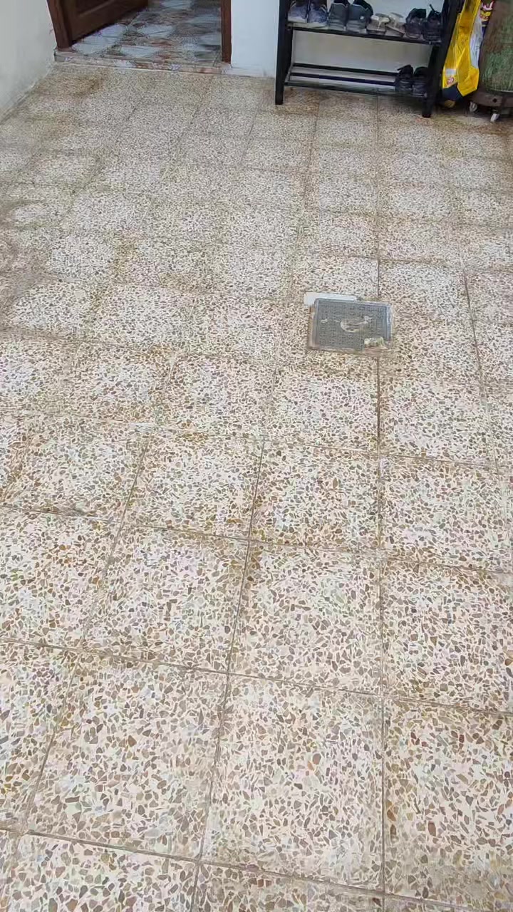 #عروض_مكتب_الرحاب_للعقار
#بيت_للبيع 
حي زيادة (نابلس) قرب شارع 60 وجامع الدكتور عمر الشاهر 
(السند المشترك )
المساحة 100 متر
الواجهة 10 متر 
الشارع بدون تبليط 
اتجاه شمال
طابق وربع 
الطابق الاول 
غرفة نوم +استقبال+هول+مطبخ +الصحيات
الطابق الثاني 
 غرف نوم +بيتونه 

السعر 76 مليون وقابل للتفاوض 

 الاسعار موجودة على قناة المكتب التيليكرام ↘️

                                          https://t.me/AL_RIHAB

سند ملك (مشترك) لا يوجد تحويل في الوقت الحاضر لحين اكمال الافراز
 للاستفسار الاتصال او مراجعة المكتب 
***********/واتساب
***********
عنوان المكتب 
مكتب الرحاب للعقار سايدين حي الرسالة
