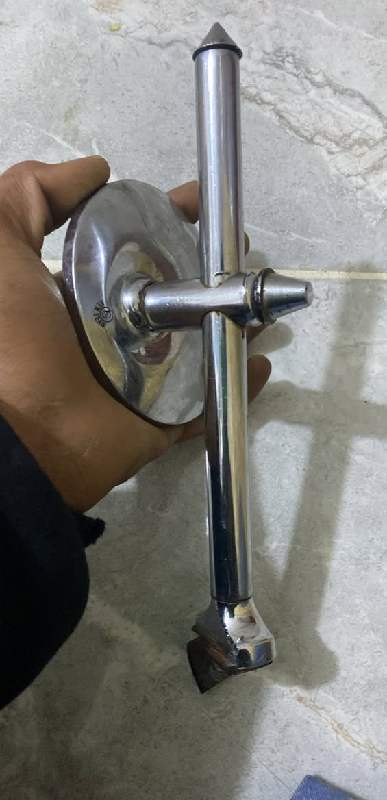 سلام عليكم مرخصت صاحب الكروب مرايه سلايت للييع نضافتهه ٩٠/١٠٠مبدل بيهه بس جامه وعلام فحص للبيع لسعر واتساب أو رقم***********عنوان بغداد شهداء لبياع
