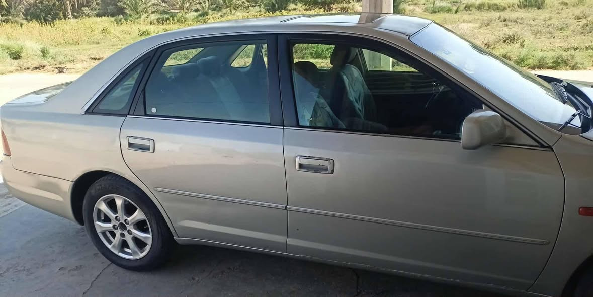 السلام عليكم
افلون 2001 وارد امريكي محرك وكير خليجي  الون سلفري 

بيها ضربه بجاملق الخلفي جه السايق  ضربتها  واضحه بالصور مصبوغه حزام 

 مكفوله من محرك وكير والعيب الشرعي السياره ب اسم ابويه تاخذ تحويل ثاني يوم 

كشانه كهربائيه دوشمه جديده تبريد نقص غاز منضومه كامله 

ادامه جديده قبل شهر تشمل تخم نوزل تخم بلك منضومه بانزين كامله  ومازدات طك باكيت  زوج تايرات جدد  السياره متعوب عليها تاخذها مال جناي 

تفاصيل السياره مكتوبه ⬆️
مكان السياره الانبار الفلوجة الحصي 

الاستفسار ع تفاصيل اكثر 

***********
