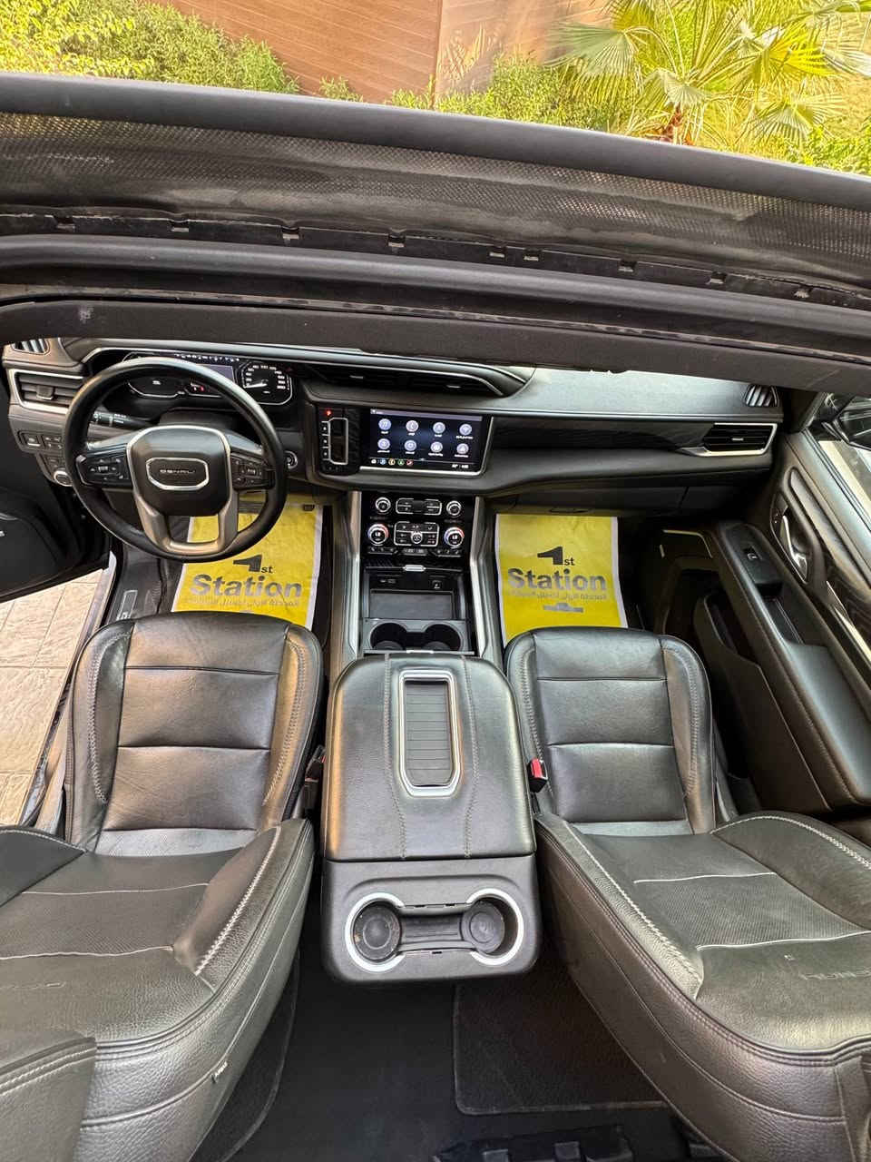 السلام عليكم ‎
للبيع  يوكن جمسي دينالي  
اخوان السيارة بيع فقط بدون مراوس

السعر 425 ورقة وبيها مجال بسيط للشراي

كل التفاصيل ذاكرهن بلمنشور 

 السيارة موديل 2021

الموصفات

داخل اسبرسو قهوائي منفصل vip
دخول ذكي
دوس كهرباء
5 كامرات
داتو شو
حساسات امامي خلفي
ردارات امامي وخلفي مع نضام مانع التصادم التلقائي
شاحنه لاسلكي
بانوراما 
لايت led زنون
صندوك كهرباء 
فوريل
اضمة قيادة متعددة
دبل اكسل 
وباقي موصفات الدنلي معروفة فول مواصفات

سيارة ماشية 85 الف

كير محرك مكفولات 

رقم اربيل الجديد هزة وفحص كلة جديد  هزة وفحص وارقام جديدة شرط التحويل
السيارة بيها تضليل بلسنوية

السيارة بيها  قطعتين صبغ باب السايق وخلف السايق  بدون دواخل  وجاملغ مبدل اصلي شرط سيارة بدون ايرباك وبدون دواخل 

مكان السيارة بغداد الكرخ

للاستفسار ‭0783 819 9707
