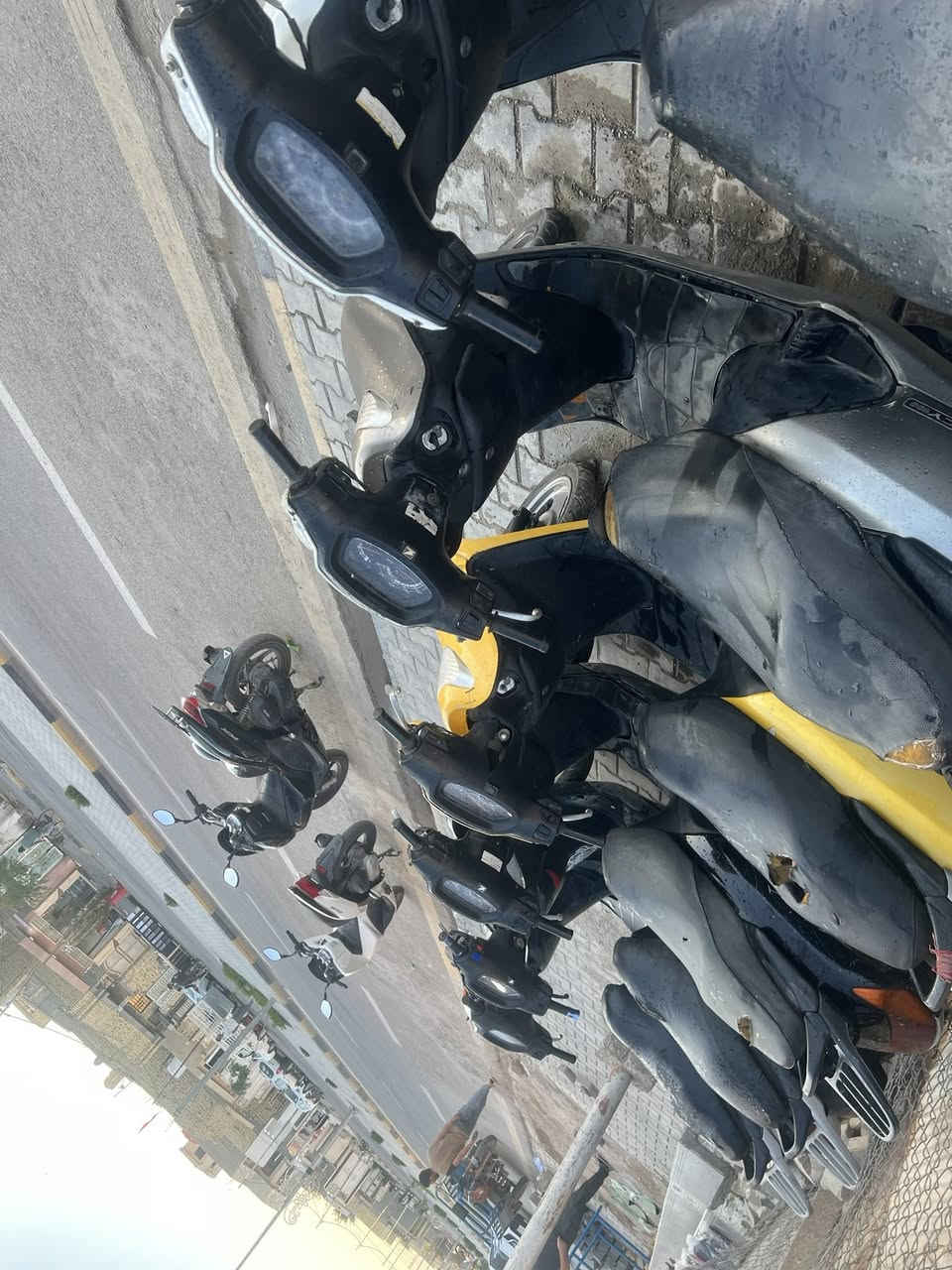 يا الله دراجات ياباني سبيسي لعدد (6)لبيع أبيعهن شلع  سعر لوحده   (350) وبيه مجال متواجد خاص  وبيع مفرد


**إذا كنت صاحب هذا الإعلان وتريد حذفه لأي سبب، رجاءا أرسل رسالة إلى الدعم الفني**