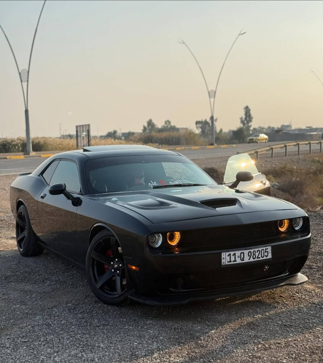 السلام عليكم 
دوج جالنجر 2018 فول مواصفات 1/1 
رقم بغداد تحويل مباشر 
فتحة سلايد كشنات جلد
كل نقص مابيها تاير جديد 
السعر 155 للاستفسار ***********
صور الحادث واتساب
