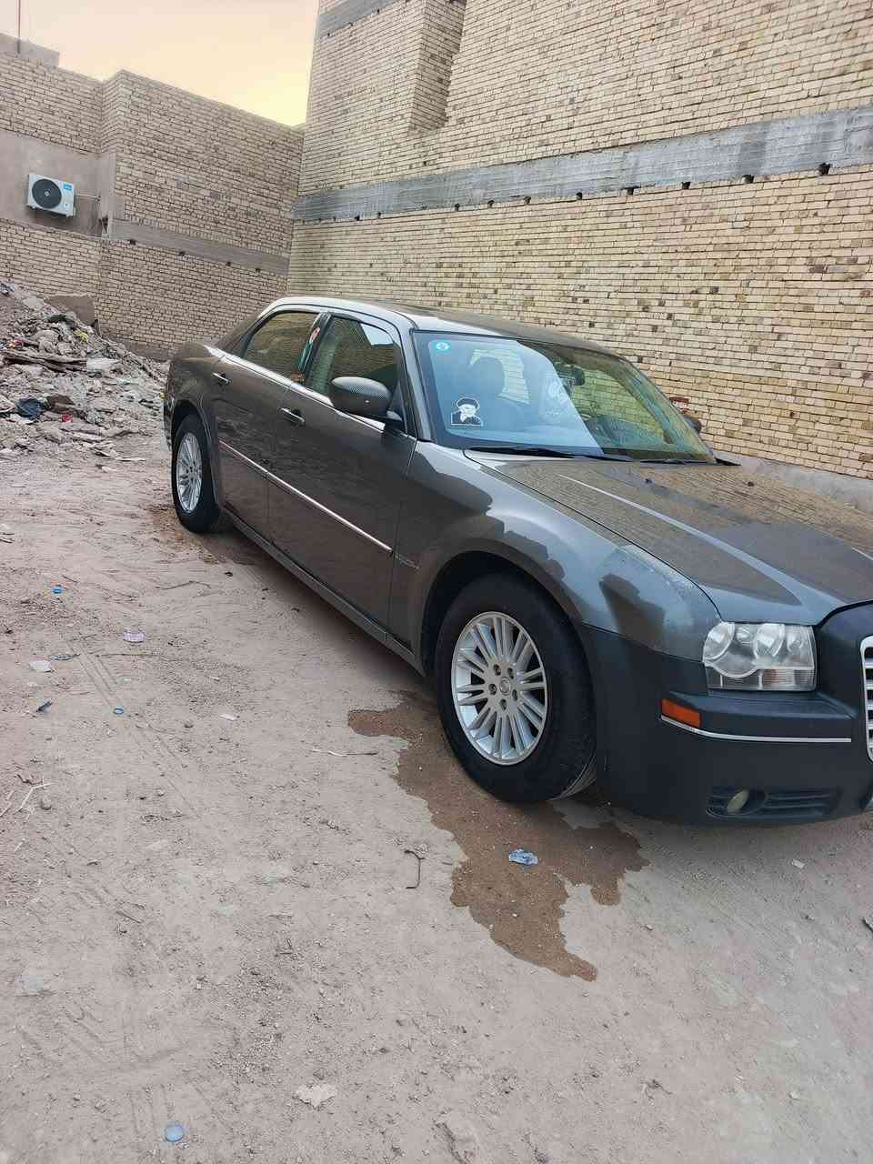 السلام عليكم للبيع أوباما موديل 2008 محرك 3500 أصل سياره كفاله عامه من صبغ معجون شرط كير محرك حداديه خلفي امامي تبريد تدفعه سياره فول مواصفات بسمي رقم بغداد انكليزي رقم الهاتف  (***********)(*********** مكاني ناصريه
