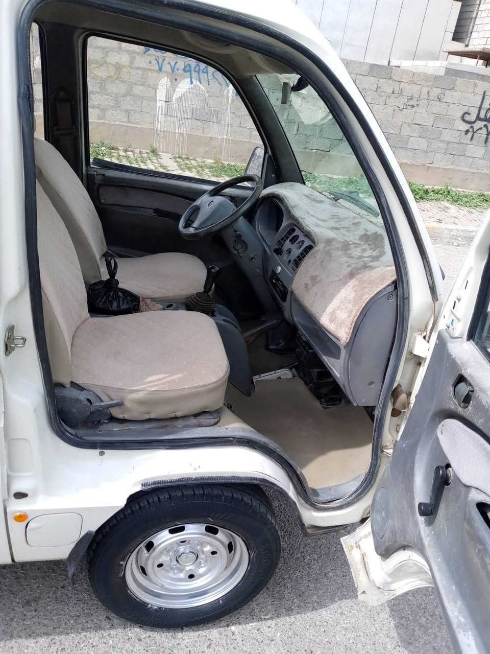 سلام عليكم سياره هافي موديل ٢٠٠٦ بدون صبغ كير ومحرك اكسل شرط رقم و سنويه دولي باسمي دفتر بنزين بي سياره سبع راكب جاهز سعر ٣٠$ عنوان كركوك رقم الهاتف *********** الزين *********** شراي يخابر اني مكلف بنشر صاحبه ابو أرقام بي واتساب
