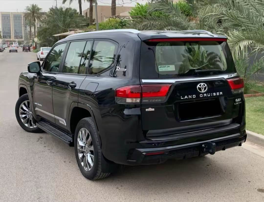 تۆیۆتا لاند كروس مۆدیل٢٠٢٢  
مواسەفات:GX.R LIMITED
مكفول كفالة عامة
ماشيه:٤٧٠٠٠KM 
فول فول 
للتواصل معنا: *********** أربيل, العراق
