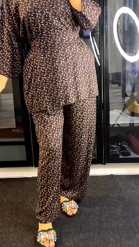 #تخفيضات  سعر الدرزن 50 الف 🌺 مفرد 8 الاف  تراك كيبور  خامة كشمير تركي...