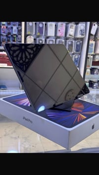 ايباد برو • ٢٥٦ • ١٢٠ فريم