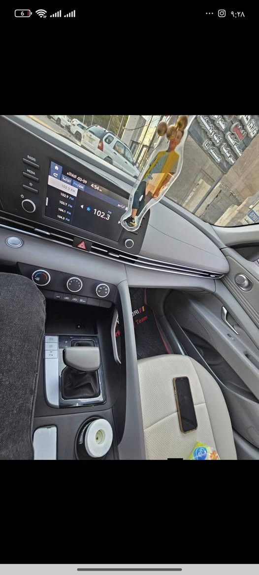 باسمي كفاله عامه  على وضع الشركه بعده 
المواصفات فوووول .جديده جدآ ماشيه 37الف

شاشه ديجتال 

بصمه   

تشغيل عن بعد              

جنطه ذكيه كهربائية            

فتحه سقف                   

محرك 2000.                              

حساس لايت 

حساس أمامي بلادي 

حساس خلفي بلادي 

تبريد قطعتين

كاميرا خلفيه بلادي 

جي بي اس

نضام تشغيل الكاميرات 

شاشه  كبيره اصلي ابل كار بلي 

نضام ترحيب مري شفط

نضام مود درايف إيكو وسبورت و عادي 

نظام الكير S رياضي  تحكم ستيرن

5 ويل كب كروم حجم 17

لد امامي نهاري

 لد خلفي شباك نيكل

مانع انزلاق

مانع انحدار 

لايت عدسات زنون 

ايرباكات

جهاز موازنه ABS

السياره ماخذه زيرو  وعلى ايدي ومدوشمه كاعيات وكشنات دوشمة الكاظميه نفخ  السياره عل وضع الشركه بعده  مكاني بغداد 
السعر 195 وبيه مجال والسوك كلشي بي 
للاستفسار ***********
                ***********
