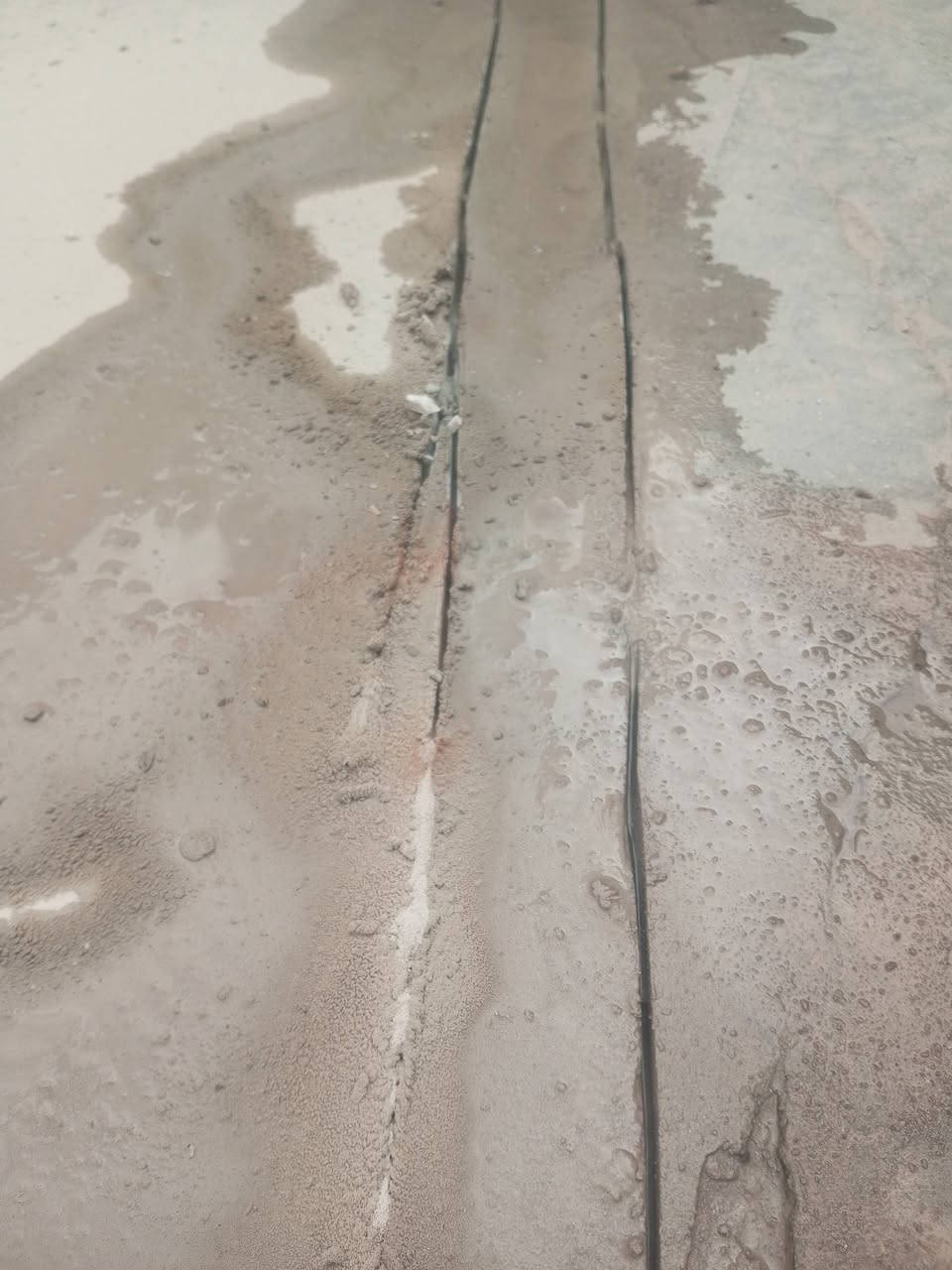 تأسيس الماء والمجاري البيوت وشد التانكيات وكيزرات ومغسلات ومطورات وبوسترات وصيانة  العامة تم اكمال بيت احمد الغالي ***********
