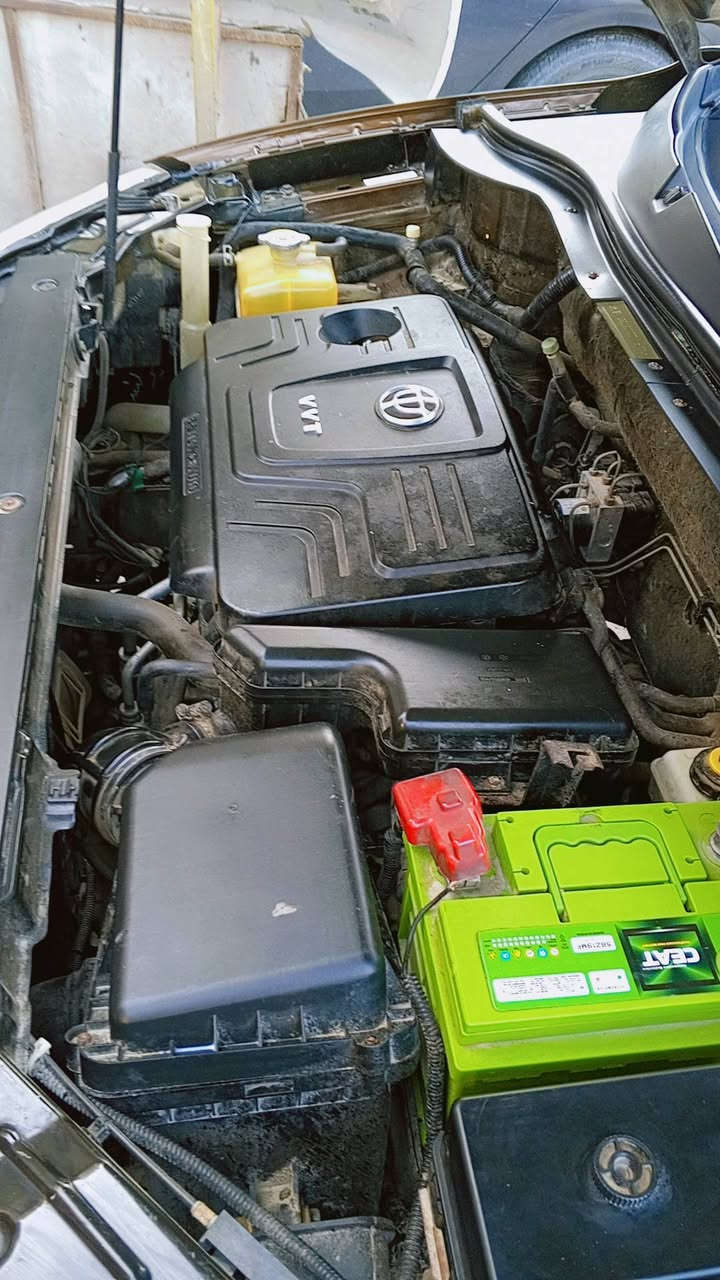 السلام عليكم
 برلينياس للبيع موديل 14 عالية مكفولة من الضربة والصبغ والتبديل محرك كير
تبريد تدفئة خير من الله ماشية 69 رقم انكليزي بغداد بااسمي العنوان بغداد الحرية *********** بيه واتساب السيارة بيها جراد بالبنيد وشخط
