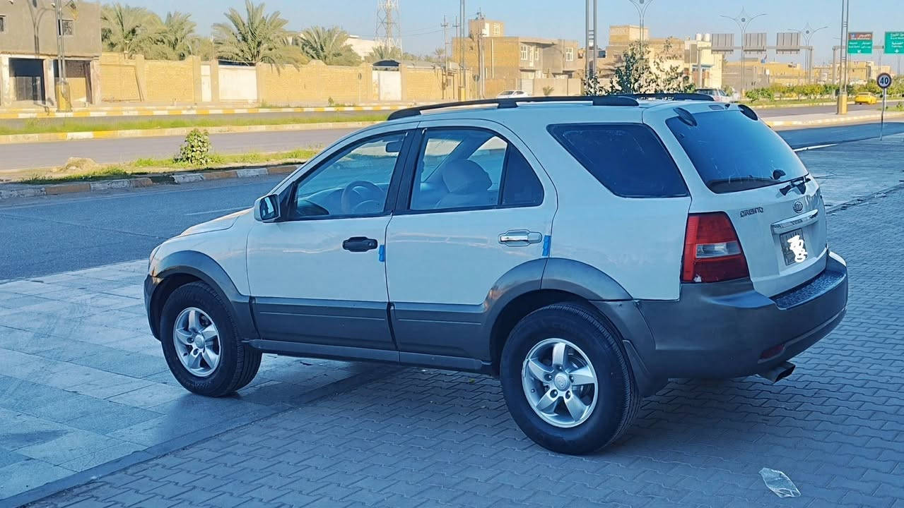 كيه سورنتو خليجي مديل 2008سنويهه لل27تحويل مباشر مشروع وطني السعر 83وبيهه مجال للستفسار اكثر ***********مكينه وكير مكفولات بلاد 6سلندر حجم 3.5 السياره مكفول بيهه مكانات صبغ جماليه حداديه جديدهه تخم تاير كهربائيات كلهه شغاله داخل بيجي دوشمه جديده مكينه وكير واكسن مكفولات 5ويل كب السياره جديده بمعنه الكلمه وجاهزه  المكان الناصريه
