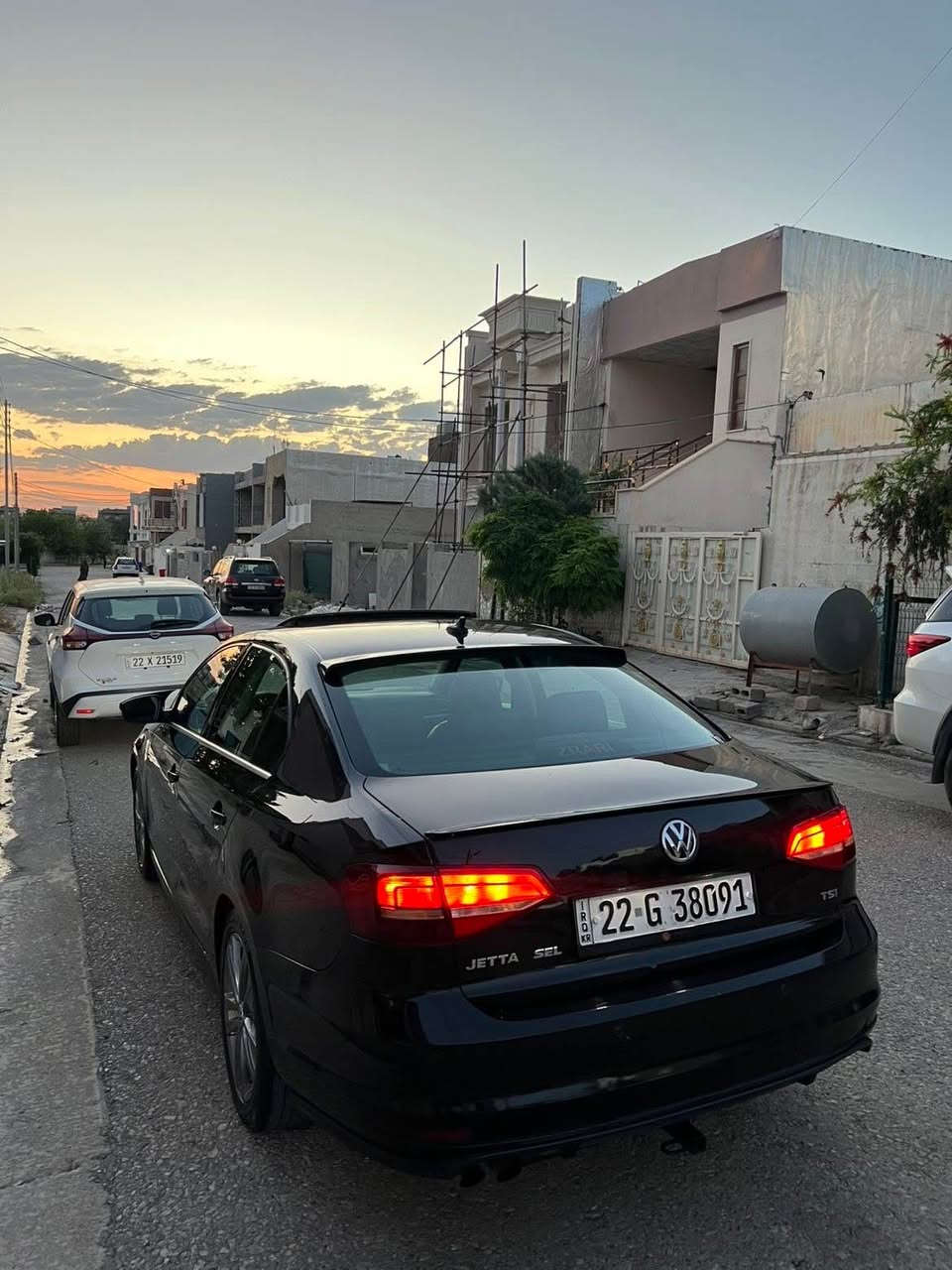 جيته SEL ٢٠١٧ 
مكينه 18 تؤربؤ فوول مواسفات سلايت كوشن جلدو كاره با شاشه گه وره گير توماتيك سياره كه زور خاوينه گير مكينه به شرت ته قه و ره ق به شه رت تازه سيرفس عام كردوه بێ ئێرباگ سياره كه دوو جیگای بچوکی PDR له گه ل دوو جیگای بچوکی ساردە بە کلین داخیل بووە کاتی دهۆک  سەناوی تا 2030 نوێکرایتەوە بە ناوی خۆمە 
سعري 145 کەمێک مەجال 
*********** أربيل, العراق
