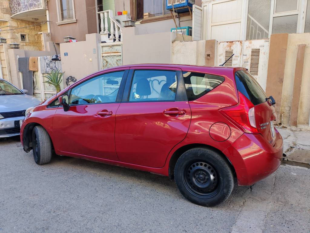 نيسان فيرسا نوت ٢٠١٥  دوو دةركاي لأي سكن بوياغة بي ناو كرتن رسمي دةعمةكة م هةية سةنةوي نويية ١١٤٠٠٠هةزار سعر ٨٨ و معامةلةكي كةم *********** أربيل, العراق
