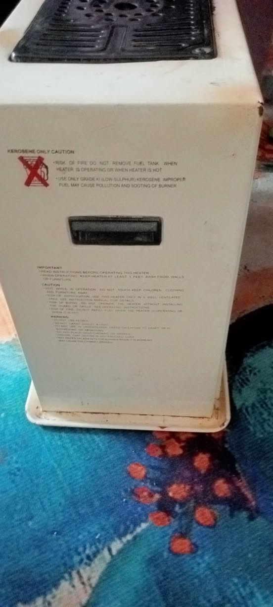 صوبه نفطيه نضيفه كلش يابانية شرط الشغل بسعر 65 وبيها مجال بسيط اليريده يراسلني اويتصل ويدلل مكاني الاحرار الخضاره ***********
