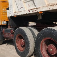 السلام وعليكم البي موديل 82 للبيع مربوطه 3لوحاد رقم نكليزي بسمي تحويل ...