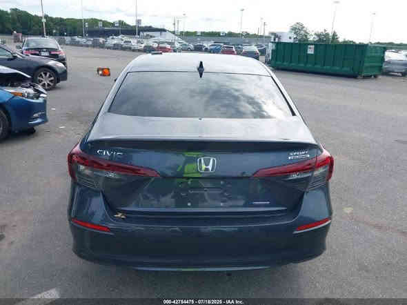 #اعلان_مزاد 📢#مشمول_حسب_كتاب_الشهداء
السعر 💲11.725$ .يعني.117 #ورقه
تاريخ المزاد يوم 2025/11/24
نوع السيارة : HONDA CIVIC SPORT TOURING HYBRID 2025
عداد المسافة:5.300mi
الضرر كما موضح بالصور
📍 العنوان :الفلوجه شارع الجيش الشعبي مقابل مطعم أيوب المحمدي ومجاور شركة الوسيط 
📞 : 
📞 : ***********
...... بُراق علي فيصل المحمدي 

#مزاد_الامين_للسيارات_الامريكية_
#سيارات
