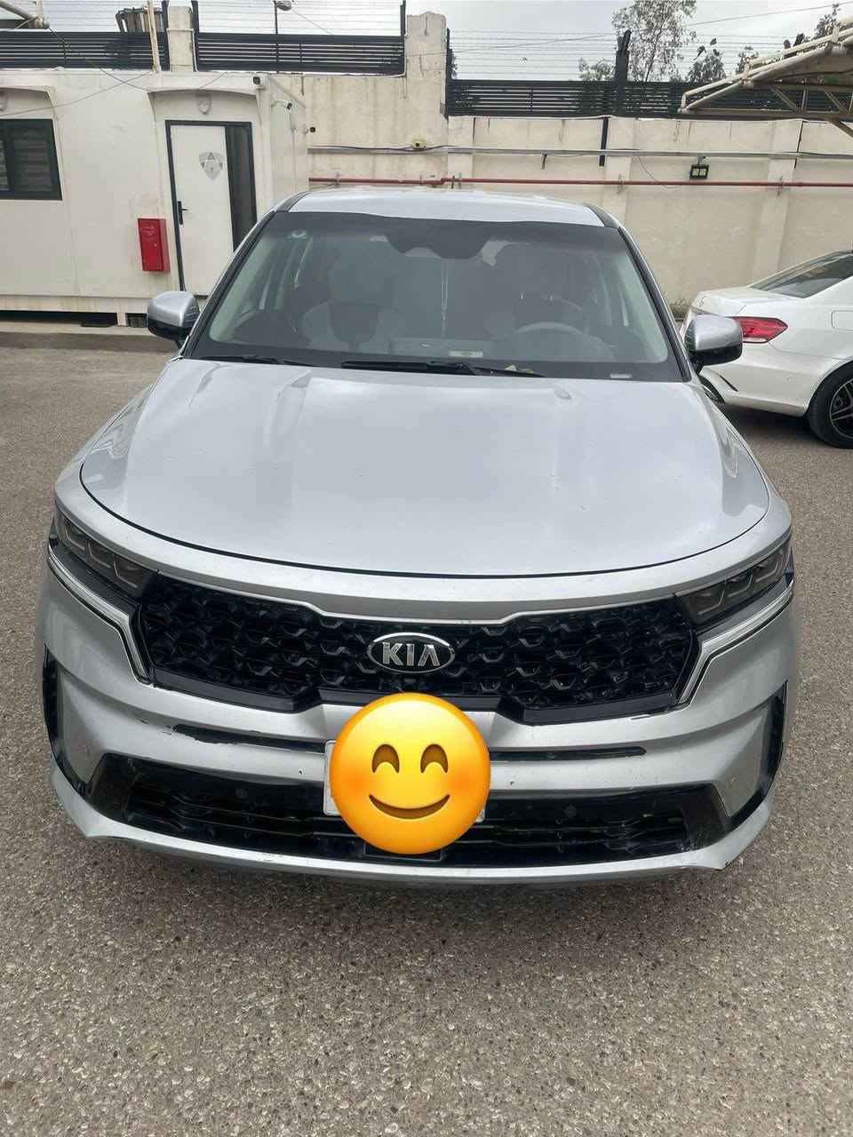 السلام عليكم كيا سورنتو وارد امريكي 4سلندر 
2500حادثها جاملغ وبنيد بدون دواخل 
*********** 
السعر ١٩٠ بغداد, العراق
