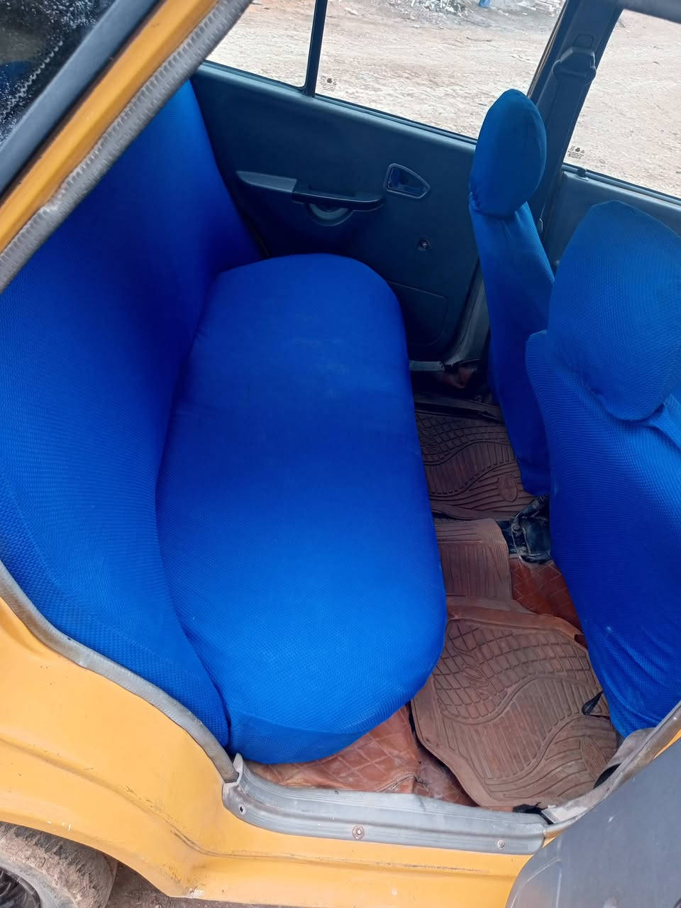 السلام عليكم بيع او مراوس
 سايبه موديل11 شواصي تمام مصفره 
 كشر نضيف السعر 20وبيها مجال مكاني الدوره جمعيه خير الله للاستفسار ***********
