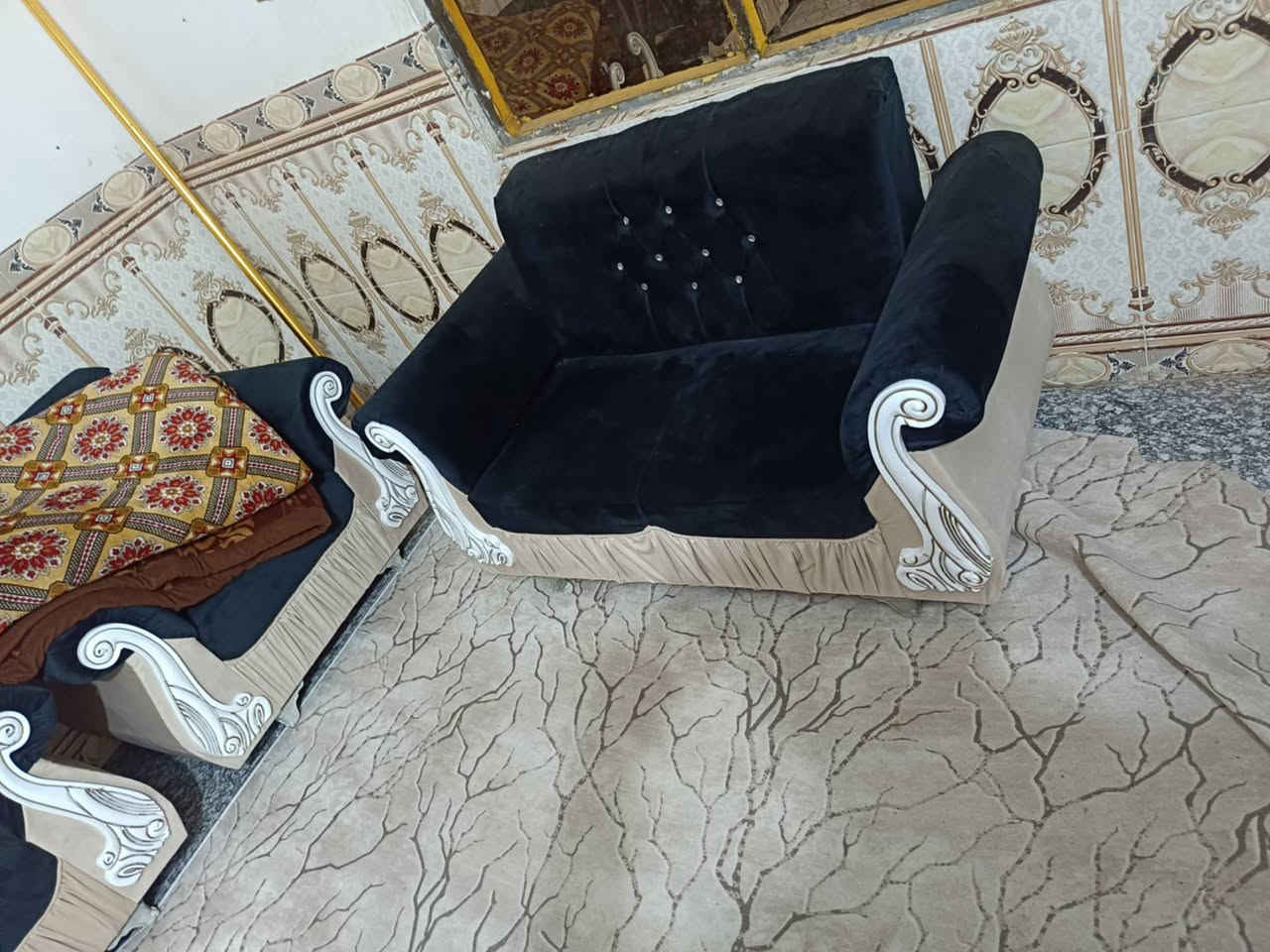 تخم قنفات 10 مقاعد جديد مع طبلات سعر350 بي مجال عنوان كربلاء الحولي


**إذا كنت صاحب هذا الإعلان وتريد حذفه لأي سبب، رجاءا أرسل رسالة إلى الدعم الفني**