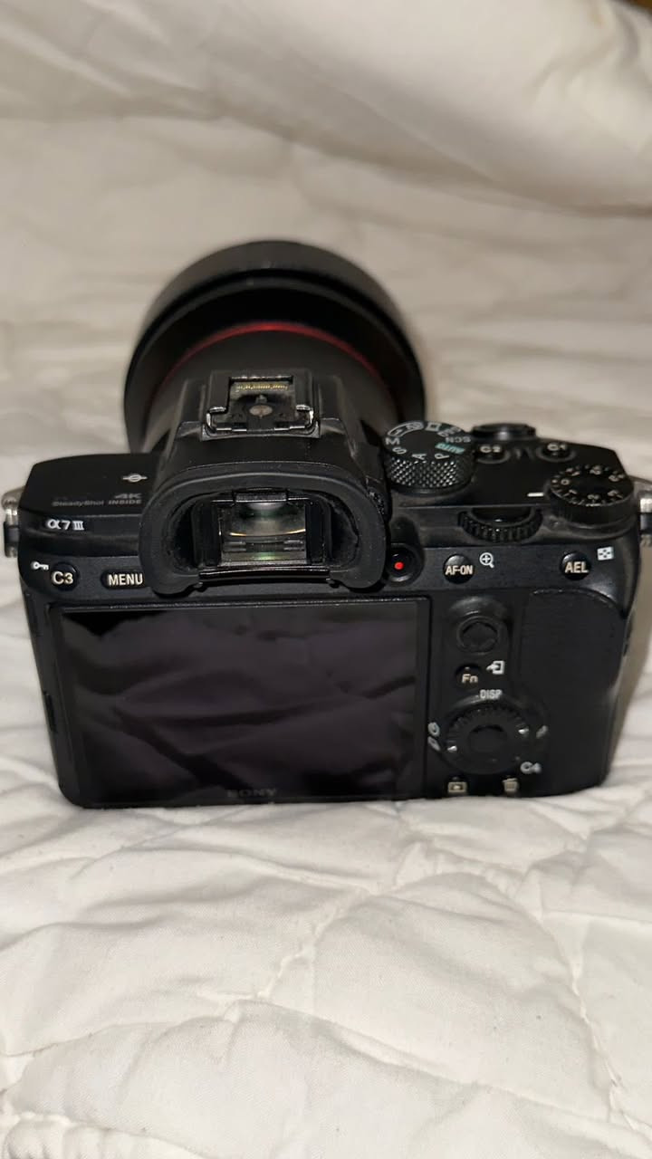 سوني مارك ٣ لبيع بدي فقط
كامره نظيفها مثل ماتشوف مابيها اي خلل ولا تصليح 
شترها 28734
سعرها ٩٠٠$ وبيها مجال 
عندي توصيل جميع محافظات


**إذا كنت صاحب هذا الإعلان وتريد حذفه لأي سبب، رجاءا أرسل رسالة إلى الدعم الفني**