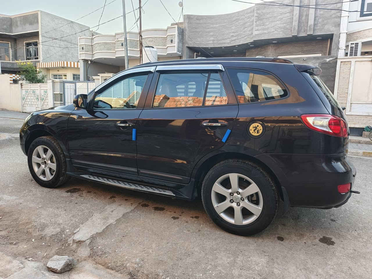 سنتافي 2009 خليجي فول موصفات عدا البصمه
صبغ اثر جراد شرط بدون معجون
كشنات كهربائي تحكمات سلايت روف
مكينه 2700 كير مكفولات
٧راكب ثلاث قطع تبريد 
تبريد ثلج تتدفئه كل شغال
صدر تخم تاير جديد
بدون مصرف شرط
السعر 120 وبيها مجال
مكانها بعقوبه
077-097-02826
