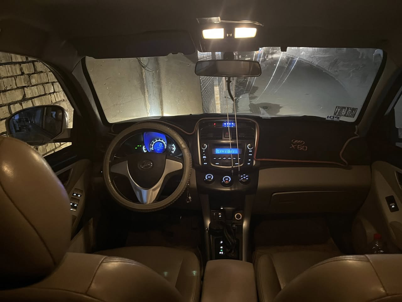 السلام عليكم 
ليفانx60 للبيع موديل 2016
كير اوتو مكينه وكير مكفولات تبريد ثلج 
مكفوله من الضربه والصبغ 
ماشيه 125
سنويه سبوع وتسقط ملاحظات قليله 
رقم بغداد الالماني 
باقي التفاصيل متواجد ع رقم ***********
السعر 72 وبيها مجال بسيط 
العنوان بغداد الامين الثانيه .
