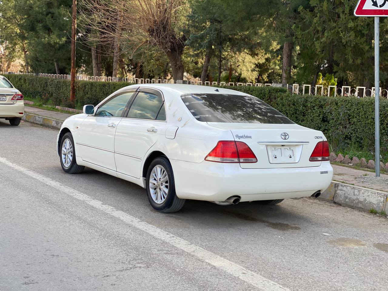 2005بڕاوە بڕاوە
ناوزەردی گێڕومەکینە بچوک
دودوگمە شاشەو کامێرە 
سەیارەکە تازە داخڵە لێنەخوڕاوە بێنوقسانی پێشو دوای چرکەی تیانیە کارەبای هەموی مەزبوت ئیشەکا تەبریدی مەزبوت سەیارەکە نمونەیەو بێنوقسانیە بێچاڵو شوخت پاکەتی📦✅
نرخی 47مەجالێکی زۆر زۆر کەم
***********
***********
