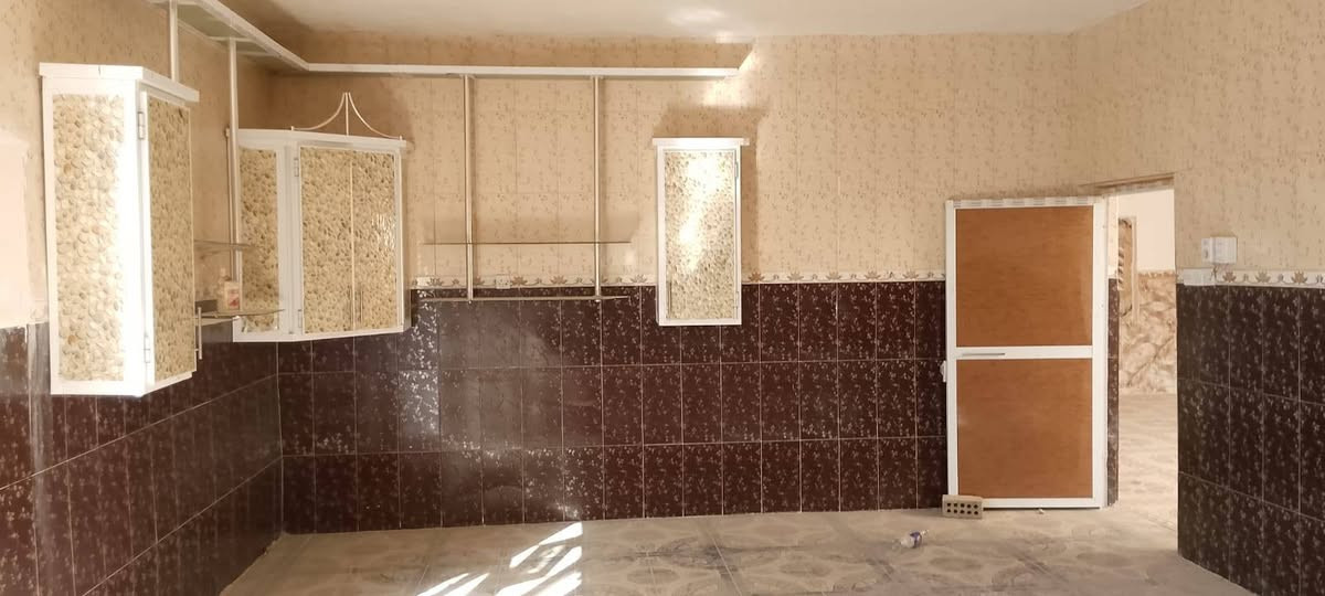 بسم الله الرحمن الرحيم
بيت للبيع طابو زراعي سند 25.معاملة تطويب . حي القدوه (بيت عابد ) خدمات كامله ع شارع تبليط مجاري كهرباء ومي وخط انترنيت الجديد 

مساحه من 550الى 600متر يحتوي على ٢ غرف نوم 

ويوجد معاه مشتمل غرفة نوم ٥في٤ صاله 

مطبخ وحمام مساحه المشتمل 100 متر يرهم سكن  السعر ٧٥ مليون وبي مجال

للاستفسار

***********

***********
