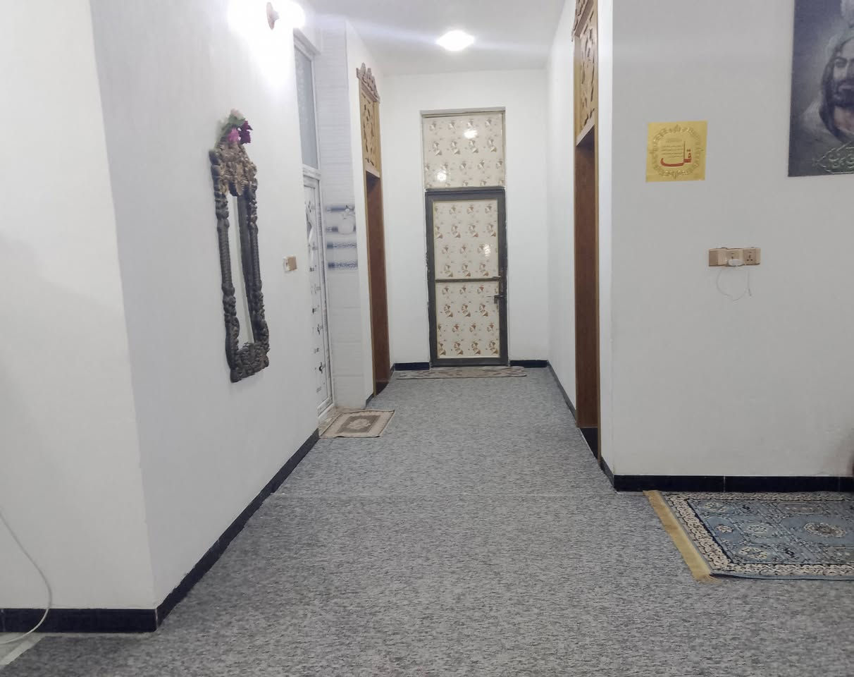 سـلام عليـكم
بيـت للـبيع

مسـاحة "250"

"طابـو صـرف زراعـي سنـد 25"

"شارع عـرض 8امتـار"

"تبليـط مي ومجـاري خارجيـه" 

استقـبال "سبعـة في اربعـة ونص"

مطبـخ حـار وبـارد "ستـة في اربعـة ونص"

صالـة عشـرة في اربعـة "

غرفتيـن: 

غـرفة" سبـعة الا ربـع في اربعـة ونص "

غـرفة "خمسـة في اربعـة ونص "

منـور "متـرين في ثـلاثة" 
منور ثاني "متـر في ثلاثـة" 

كـراج سياره "ستـة في خمسـة"
" وسطحـه اشتايـڪر"

مـوقع "حي الزهراء" 

" قرب فرن الصمون" 
خلف معمل خشب بيت عيدان" 
الرقم
*********** اي استفسار ع الرقم موجود واتـساب
