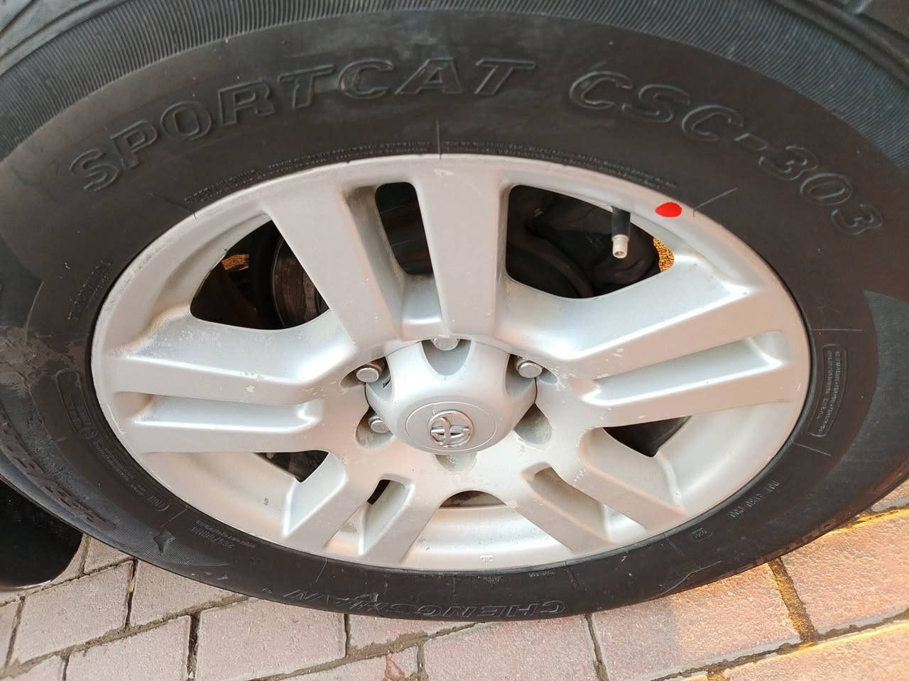 .السلام عليكم
برادو موديل 10
سياره بلادي 
مكفول الضرب لا تبديل لا صبغ 
كير محرك تبريد مكينه كفاله عامه 
تخم تاير شواصي مكفولات بلادي 
رقم ربيل شكل جديد نكليزي سنويا جديد هزه جديد 
4سنكدر 
تبريد ثلج 
سعار سياره 190بي مجال حك جيتك العمله 
العنوان بغداد بلديات نتصل وتدلل عله رقم 
 ***********
