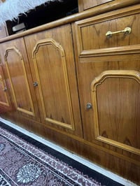 بوفيه • نظيف جداً • خشب ممتاز