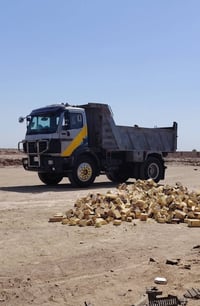 موديل ٩٣ • مكينة ٨ • شاصي مكفول