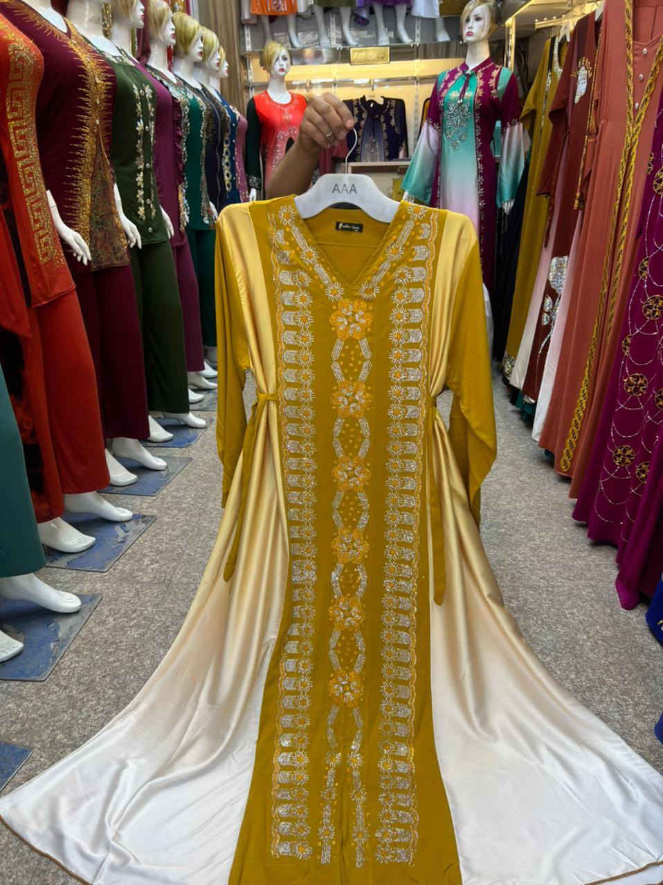 ملابس العيد وكلشي جديد وصل
يم أزياء أحمد الكبيسي للألبسة النسائية


**إذا كنت صاحب هذا الإعلان وتريد حذفه لأي سبب، رجاءا أرسل رسالة إلى الدعم الفني**