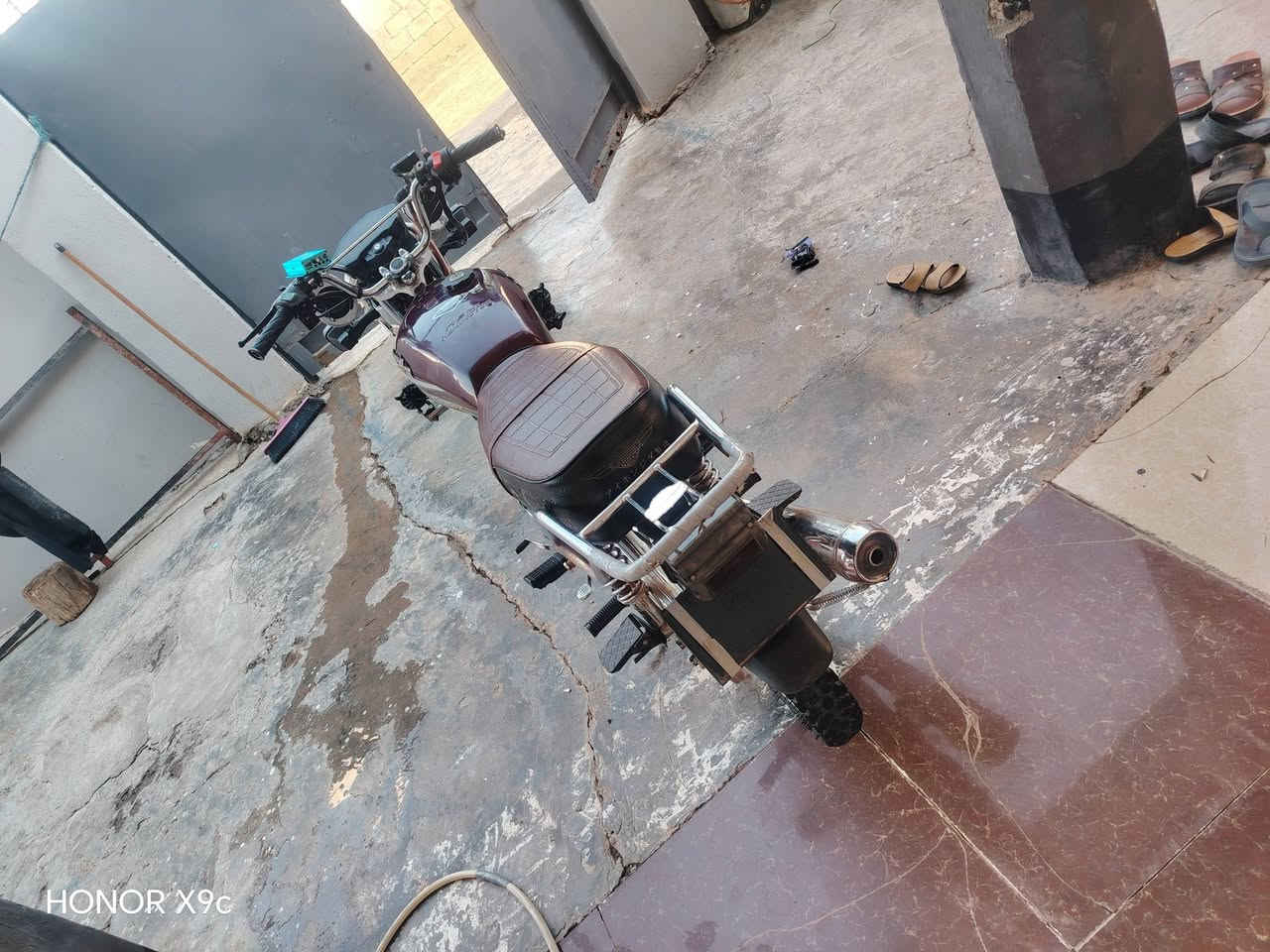 سلام عليكم سيفان للبيع مكينة مكفولة مكاني منصورية الجبل للشراي سعر خاص الرقم ***********
