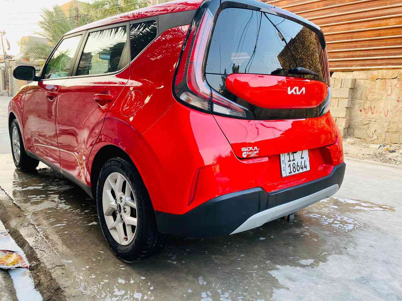 كيا صول موديل 2023 ماشيه 20 الف زيرو بأسمي حادثها مرفق بلصور واضح باب مبدل خلفي فقط السعر 153 العنوان بغداد مدينة الصدر موبايل ***********
