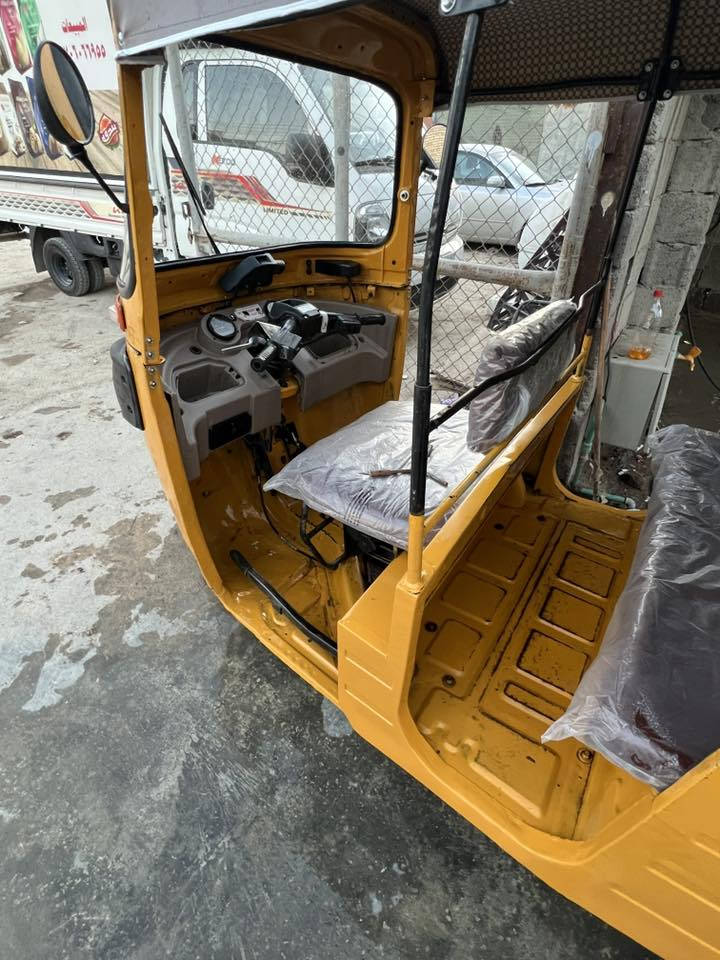 السلام عليكم
تكتك موديل 19 شهر ١٢ 
مكينه لا تبخر ولا تنقص غير من الله 
تكتك معمر دوس وغراضها كلها جديد ومال شركه 
غير مرقمه اوراق مكاني الامين ثانيه رقم هاتف (***********)
