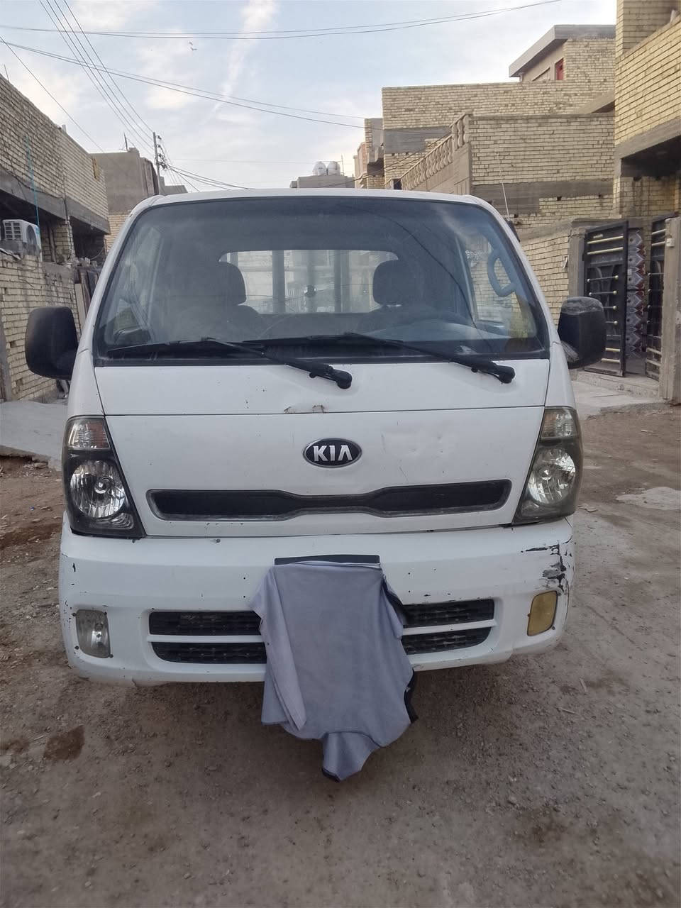 السلام عليكم كية حمل للبيع كير ومكينه واكسن مكفولات وتخم تاير امامي جديد ***********
