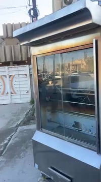 مطعم كاااامل للبيع شلع مابيع قطع ابيع شلع ومطعم شغال اذا احد يريد يشتر...