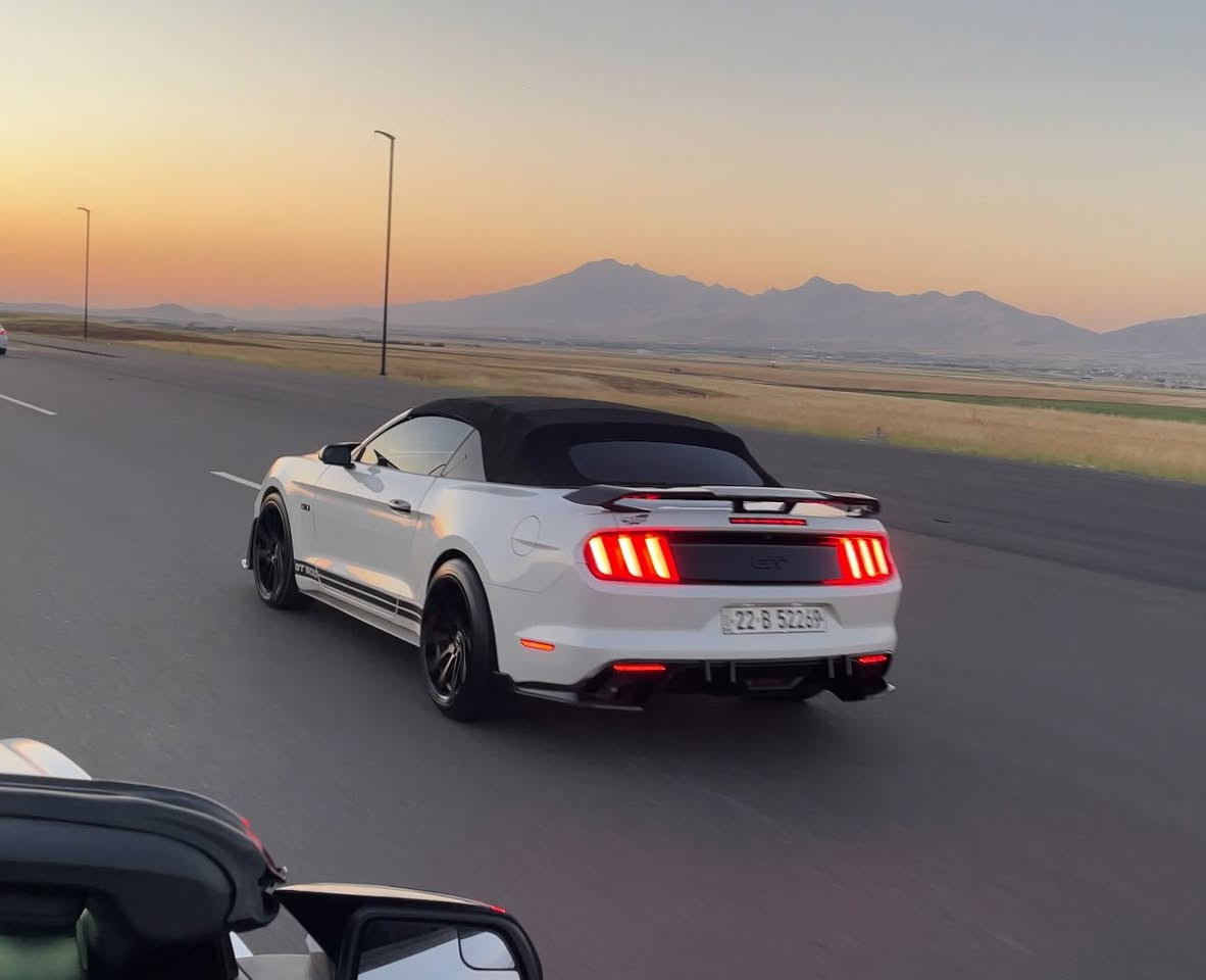 ١_السياره ابيض صدفي
٢_السياره محدث شيلبي GT500

٣_عليه دسكات ماركت بريمبو جديد

٤_اناره ليد متغير الوان  wifi داخليه ٢٧ لون 

٥_كفر مرايه كفر يدات كاربون لحيه دفيوزر  

٦_وياله قياس ٢٠ + ٢ سايز  

٧_ليدات دفيوزر + الجانبيه مال الدعاميات 

٨_عليه ادامه كامله بلكات ونوزلات ودهن جديد motosel

٩_السياره ماشيه ٧٨الف ماشاءلله جديده 

١٠_ حزام صبغ ماعدا الصندوق الخلفي مو صبغ وضربته الجاملغ السكن شويه بيه دواخل 

:-مكان السياره-سليمانيه-***********

:-سعر السياره-١٣٨-ورقه وبيه مجال قليل

:-السياره فقط للبيع بدون مراوس 

سنويه لحد ٢٠٣١ جديده تحويل او وكاله  ثاني يوم
