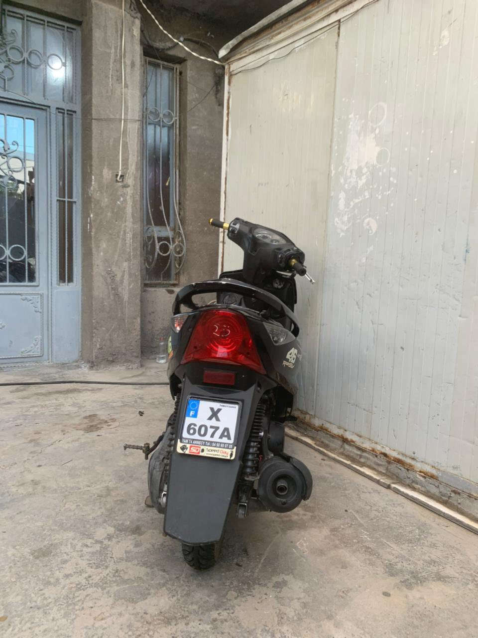 سلام عليكم ثعلب للبيع شغاله نقصها يده بريك ولحية وصالنصه لحيم بس الدراجه شغاله مابيه شي السعر ٤٥٠ وبيها مجال الدراجه ممفتوحه مكان لاسكان ***********
