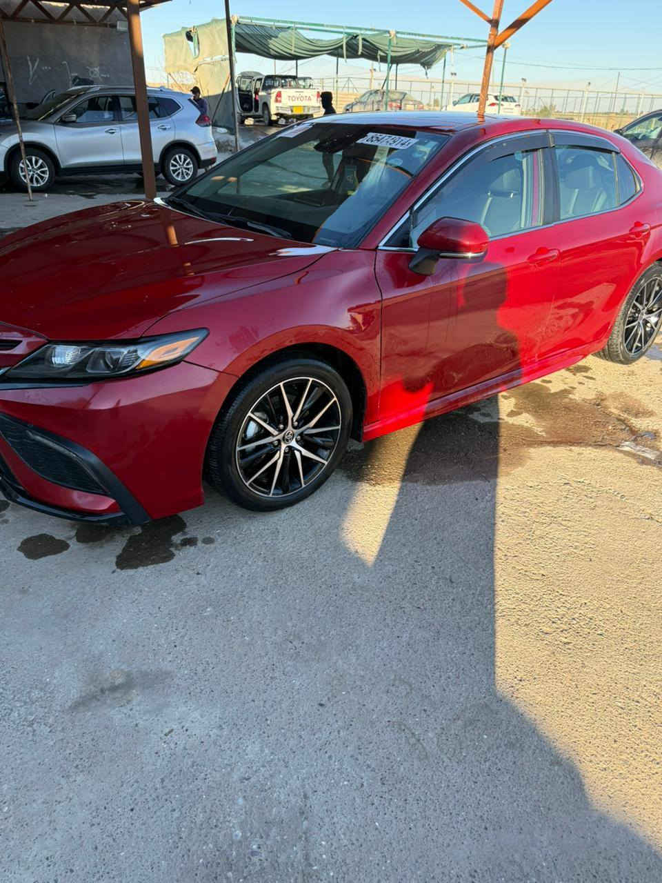 السلام عليكم كامري للبيع موديل 23 SE ماشيه 15 الف ميل رقم اربيل شرط التحويل السعر 210 نقد قسط ماابيع وعده ماابيع / مكاني الزويه 
***********
***********
