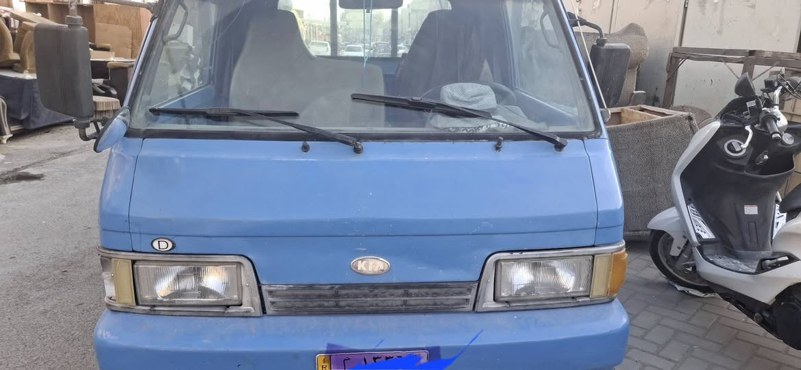 السلام عليك سيارة بنكو مديل 95 كير ومكينه خير من الله كهربائية شغاله تخم تاير باتري همر كيجات شغاله اشاير وبك ليت شغاله السعر 55 وبيه مجال الجيتك رقم الهاتف *********** مدينة الصدر  والمشتري تحويله  مباشر رعيه يريد تحويله
