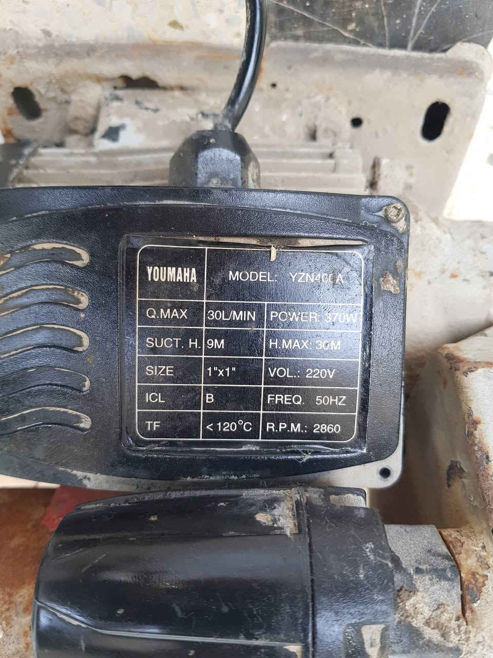 باب الأمنيوم جوزي 2متر وعرضه 85
الابيض بي بي سي 2متر وعرضه 80 وساحبه وياهم بلاش
سعرهم 75الف *********** واتساب مكان البلديات
