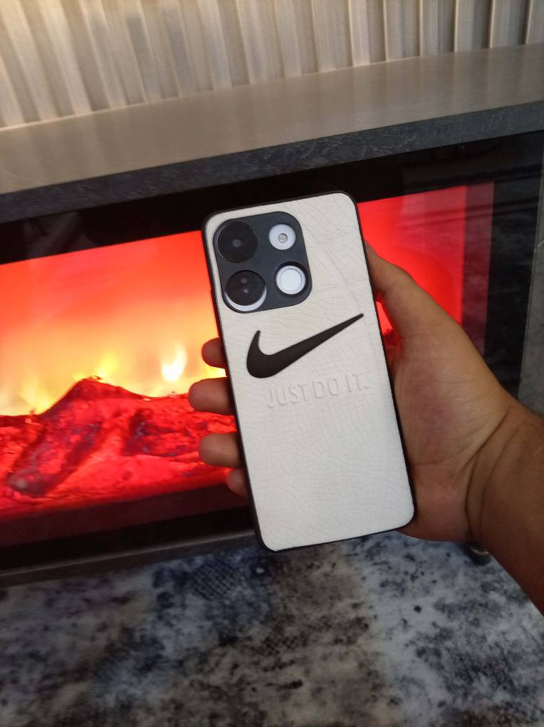 infnix smart 7 HD 
تەنها شاشەی گۆراوە بە بیلادی...!
کەڤەر و درع و شەحن لەگەلیتی👌🏿
هەموو گیانی ئیش دەکات بۆ پاتری وەحشە   5هەزارە
2سیمکارت  پاک و بێ کێشەیە  پەنجەمۆرە  کامێرەیەکی ساف و جوانی هەیە سەوتی داخلی وخاریجی خۆشە  رام4  64 گێگا شەکل و خاو بون و گەرم بونی نیە  لەهەولێرم 90هەزار معامەلە  رەقەم وەتس ئەپ (***********) أربيل, العراق
