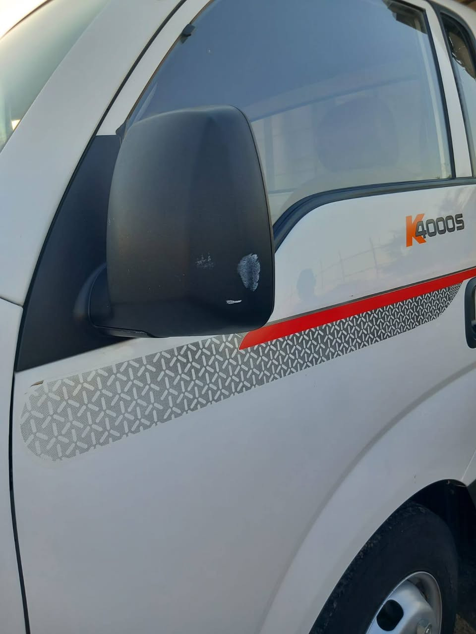 سلام عليكم 
كيا فحل للبيع موديل 2021 سيارة بلادية رقم  سليمانية ماشية 18000الاف كم فعلي  استلام شركة  بدون محجر موجودة في بغداد للمزيد من المعلومات اتصال على الرقم   ♧***********
